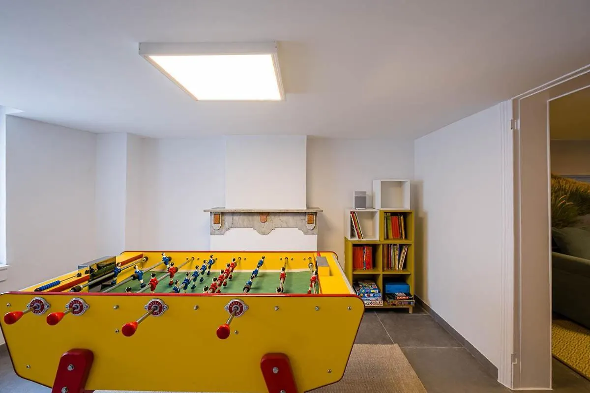 Villa Louise Oostende 0*, Остенде